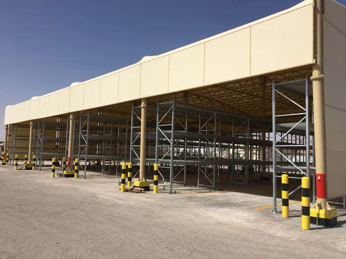 Large-span parking structure